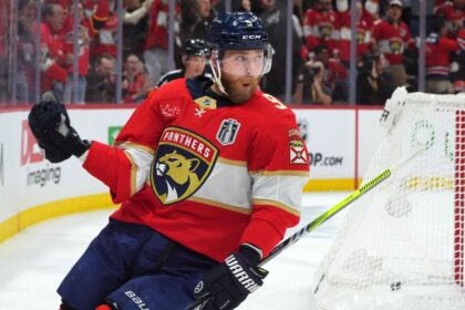 Sam Bennett: De promesa a MVP en Playoffs de la NHL