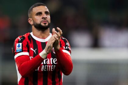 Walker cambiaría título de la Premier League por un trofeo con Tottenham