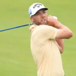 Sam Burns lidera el US Open: Solo 3 bajo par en Oakmont