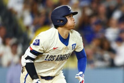 Ohtani rompe sequía con DOBLE jonrón ante Gigantes: ¡Líderes a la vista!