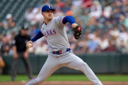 Rangers: Mahle a la lista de lesionados, Rocker regresa a la rotación