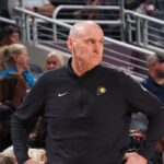 Carlisle Defiende a Foster: Críticas al Arbitraje en Finales NBA Son Injustas
