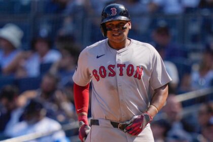 Gigantes Adquieren a Devers: Bombazo Sorprende a Medias Rojas