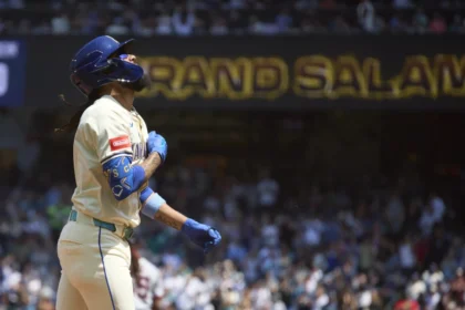 Crawford conecta grand slam, Hancock brilla: Marineros blanquean a Guardianes