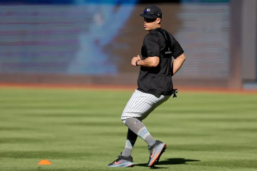 Stanton vuelve a la acción: Debut 2025 con Yankees tras lesión en codos