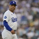 Dodgers vs Padres: Roberts Expulsado tras Incidentes y Pelotazos