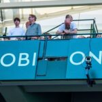 Zverev Asiste a Fan Tras Accidente en Halle: Impacto de Tablero Publicitario