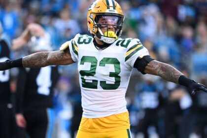 Jaire Alexander refuerza la defensa de los Ravens: Firma por un año