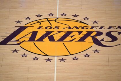 Lakers: Familia Buss Cede Mayoría Accionaria a Mark Walter, CEO de TWG Global