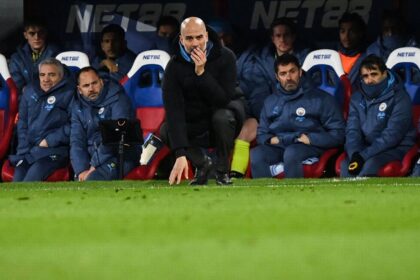 Manchester City Multado por Retrasos en Arranques: Premier League Castiga