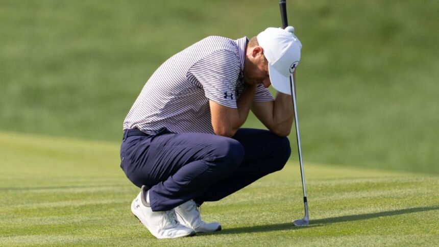 Spieth se Retira del Travelers Championship por Dolor en el Hombro