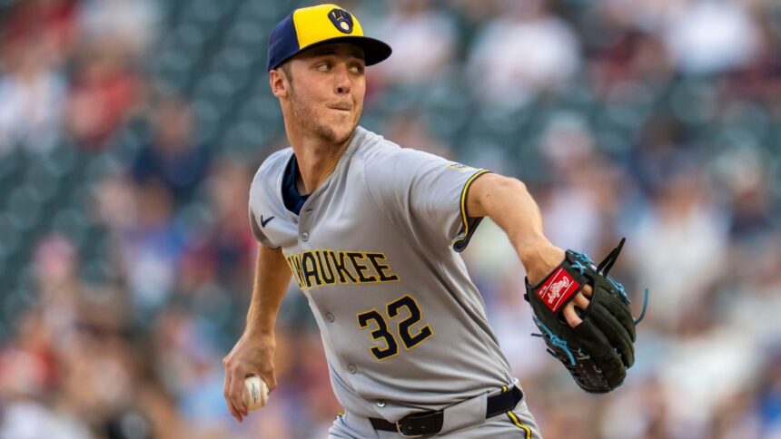 Misiorowski cerca de la perfección; Yelich bateó 8 carreras, récord Brewers