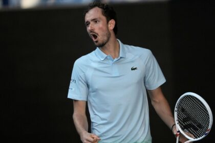 Medvedev frena a Zverev en Halle y avanza a la final; Bublik lo espera