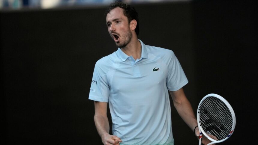 Medvedev frena a Zverev en Halle y avanza a la final; Bublik lo espera