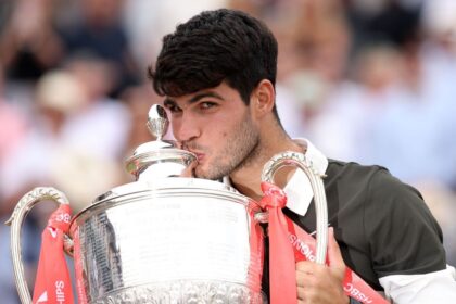 Alcaraz Conquista Queen's Club: Triunfo ante Lehecka y rumbo a Wimbledon