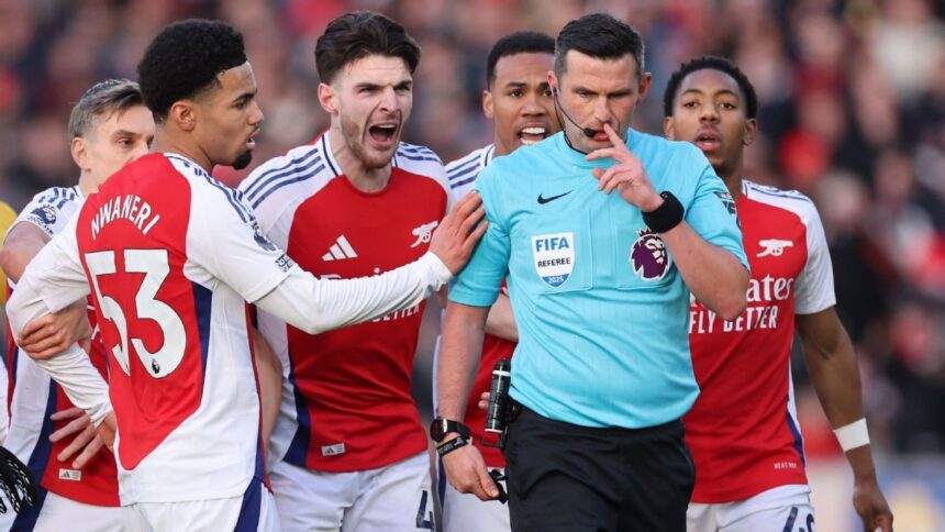 VAR en Premier League: Errores y Polémicas de la Temporada 2024-25