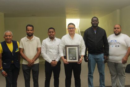 Ajedrez RD: Homenaje a Néstor Matos en Torneo Infantil y Juvenil 2025