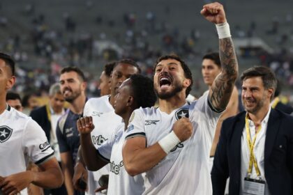 Botafogo de Telles desafía: Avanza a octavos en Mundial de Clubes