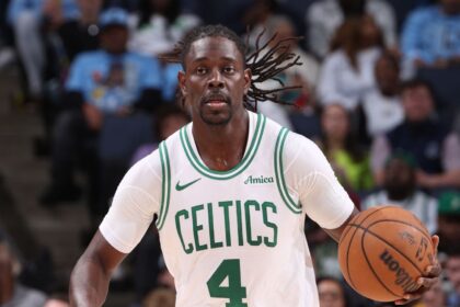 Celtics Envían a Jrue Holiday a Trail Blazers por Simons y Picks