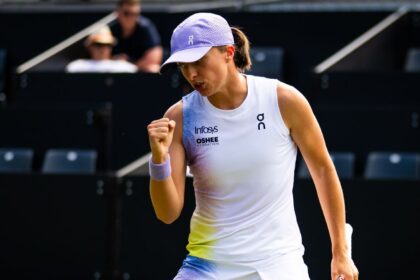 Paolini y Swiatek avanzan en Bad Homburg; Osaka cae ante Navarro