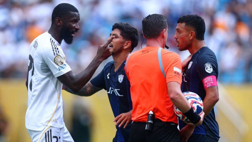 FIFA Investiga a Cabral (Pachuca) por Presunto Racismo a Rüdiger (Real Madrid)
