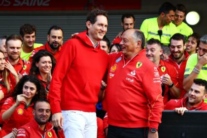 Ferrari se Lanza al Mar: Proyecto Hypersail 2026 con Giovanni Soldini