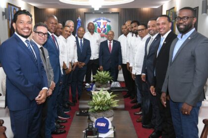 AIBI y Cámara de Diputados: Alianza por el futuro del béisbol dominicano