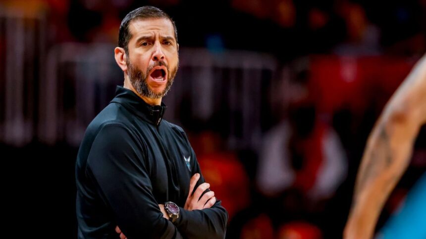 Knicks Entrevistarán a James Borrego para Director Técnico: Detalles