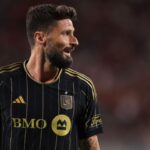 Lille Busca Fichar a Giroud: El Goleador Francés Podría Volver a Ligue 1