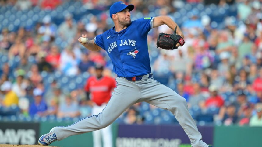 Scherzer Regresa: "Un Poco Oxidado" Tras Lesión de Pulgar con Blue Jays