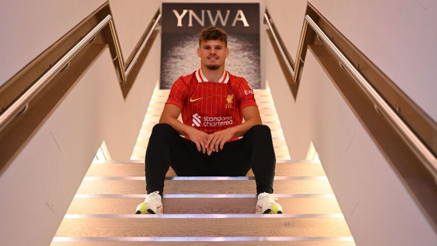 Kerkez al Liverpool: Dinamismo y Ambición, el Fichaje Estrella