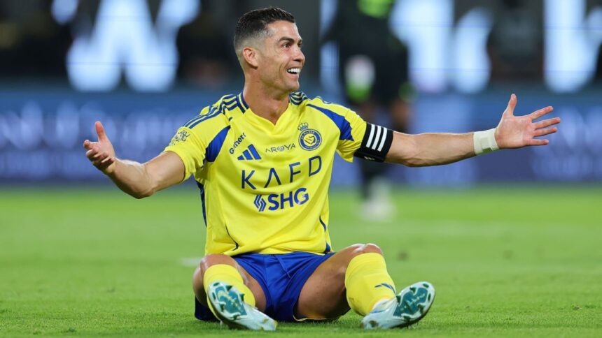 Cristiano Ronaldo firma con Al Nassr hasta 2027: "La ambición no tiene fin"