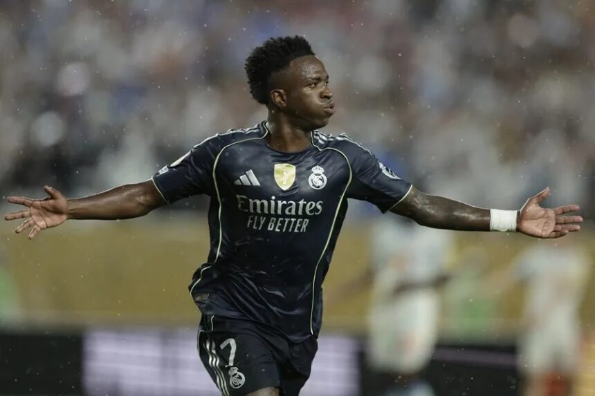 Vinícius resucita: Real Madrid golea y se cita con la Juventus en octavos