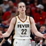 Clark, fuera por lesión: Se pierde duelo ante Bueckers en la WNBA
