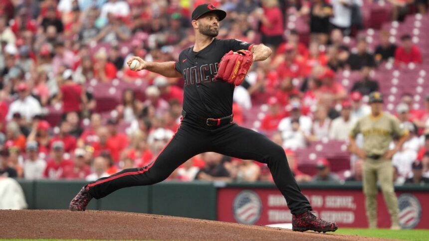 Martinez cerca del No-Hitter y Steer con 3 HRs impulsan a los Reds