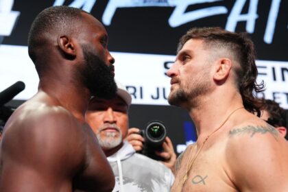 Edwards vence a Silveira y avanza a la final PFL 2025
