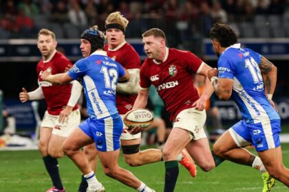 Lions arrasan a Western Force: Russell brilla y el equipo muestra su poderío