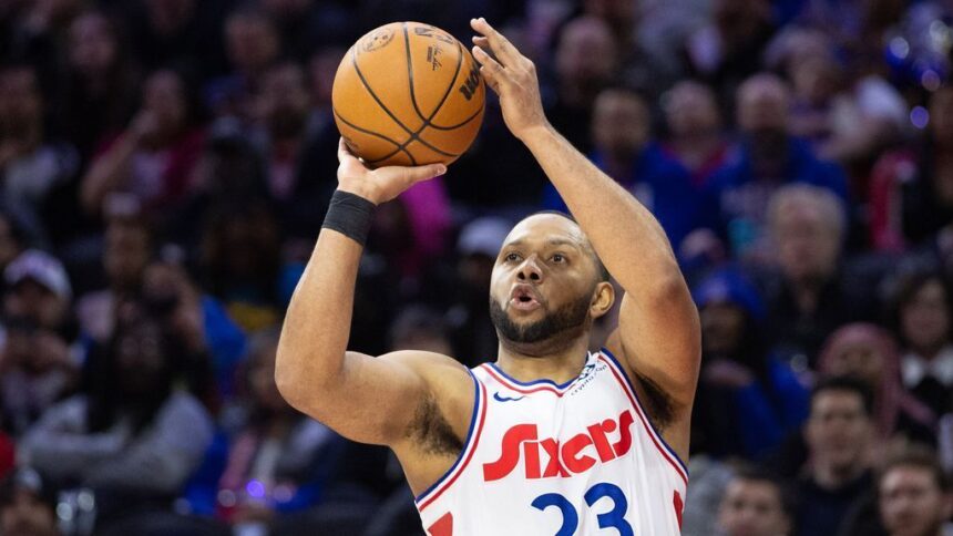 Eric Gordon rechaza opción con 76ers y va a la agencia libre