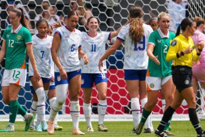 Rodriguez Brilla en Debut con USWNT: Hayes Sigue Renovando el Equipo