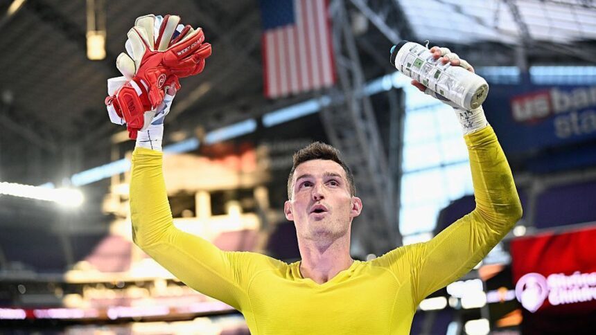 Freese, héroe del USMNT: Paró 3 penales y avanza en la Copa Oro