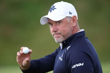 Westwood regresa a The Open tras 3 años: Clasifica en Escocia