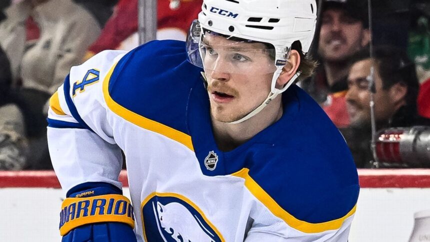 Sabres blindados: Buffalo igualará ofertas por Bowen Byram, pero evalúa canjes.