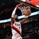 NBA: Ayton a Lakers, Turner a Bucks y más en la agencia libre 2025-26