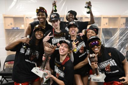 Fever Sorprende a Lynx Sin Clark y Gana Título de la WNBA
