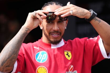 Hamilton recomienda Mercedes a Verstappen: "Un gran equipo"