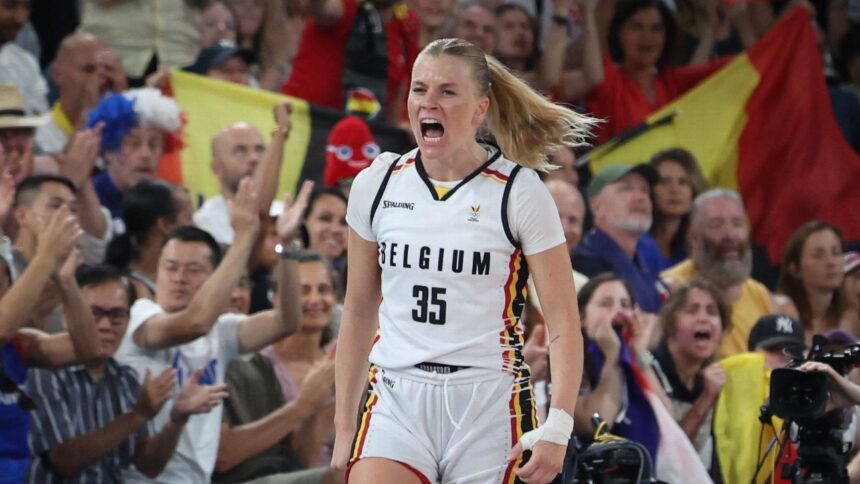 Sparks firman a Vanloo tras inesperado despido de las Valkyries