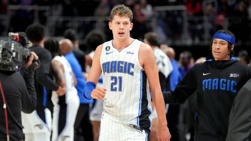 Wagner regresa a los Magic: Firma por un año y 5 millones de dólares
