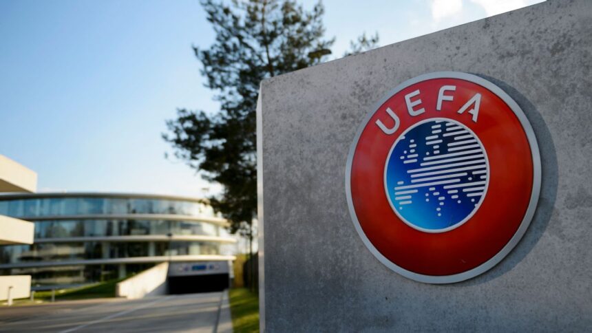 Chelsea y Barcelona, multados por UEFA: Detalles y Sanciones Financieras