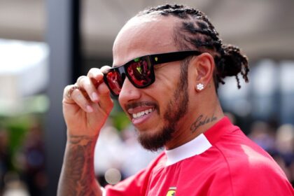 Hamilton sueña con podio en Ferrari en GP de Gran Bretaña