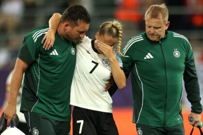 Gwinn, en duda: Alemania teme grave lesión de su capitana tras victoria